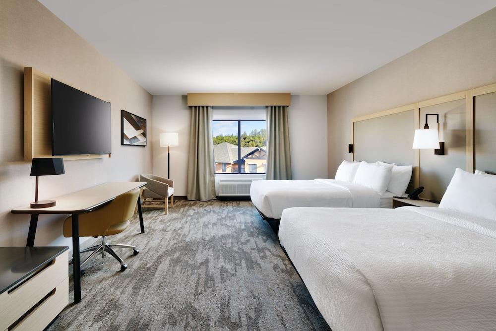 Fairfield Inn & Suites by Marriott Show Low photo 12