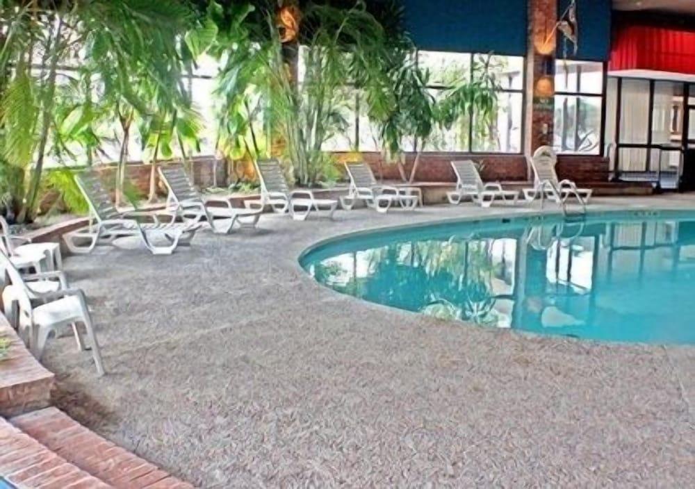 Quality Inn Duncan Hwy 81 photo 24