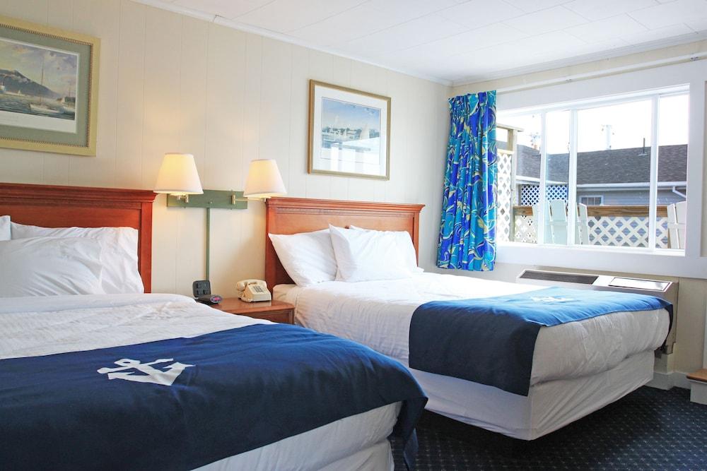 Fishermans Wharf Inn photo 6