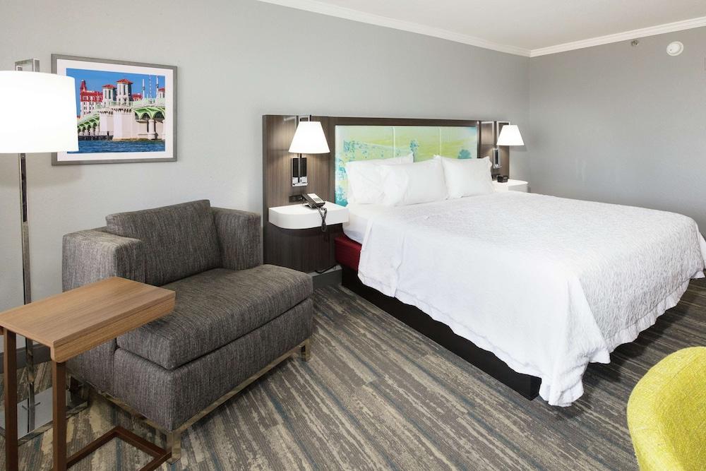 Hampton Inn St. Augustine Beach photo 30