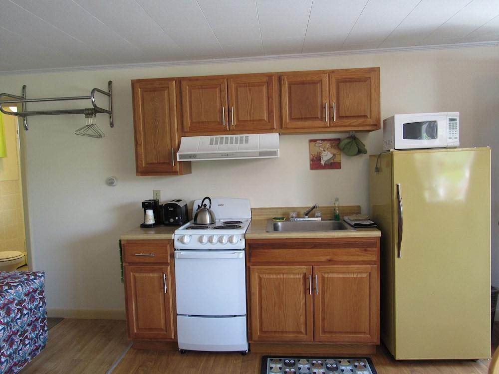 Acadia Gateway Motel photo 24