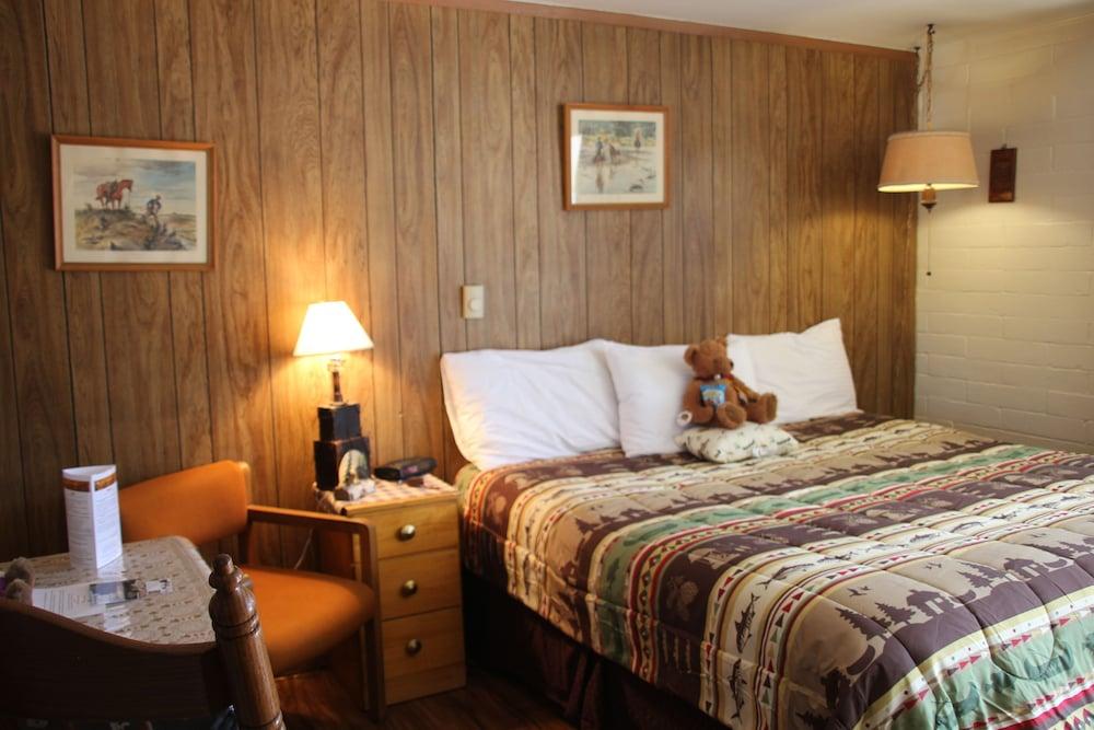 Black Bear Inn photo 72