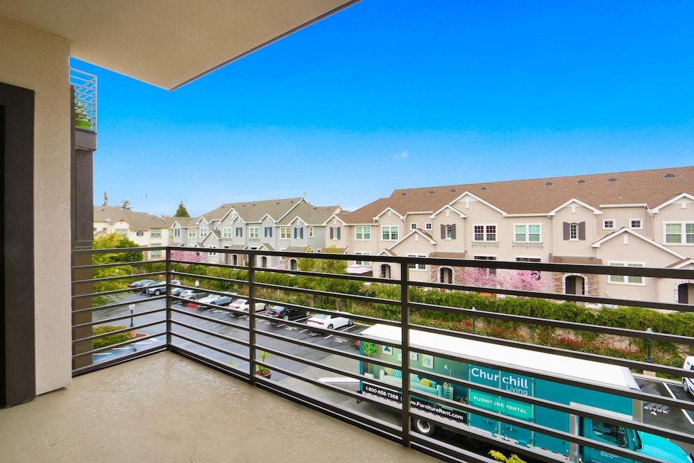 Global Luxury Suites Sunnyvale North photo 3