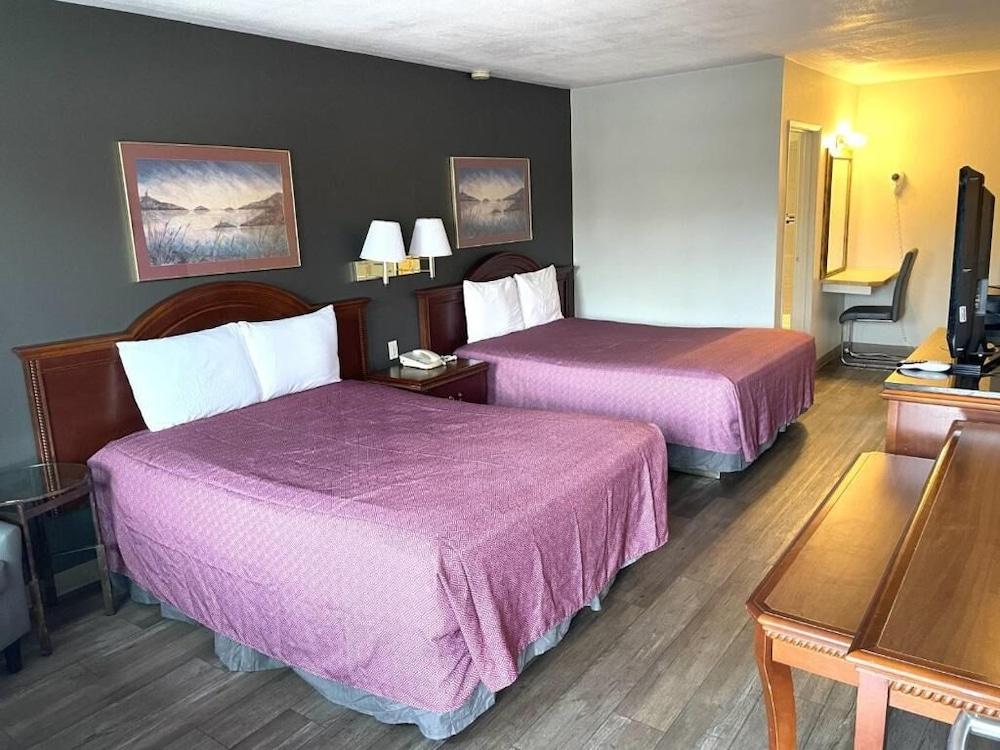Downtown Inn photo 7