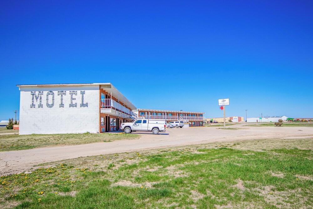 OYO Crossroads Inn photo 52