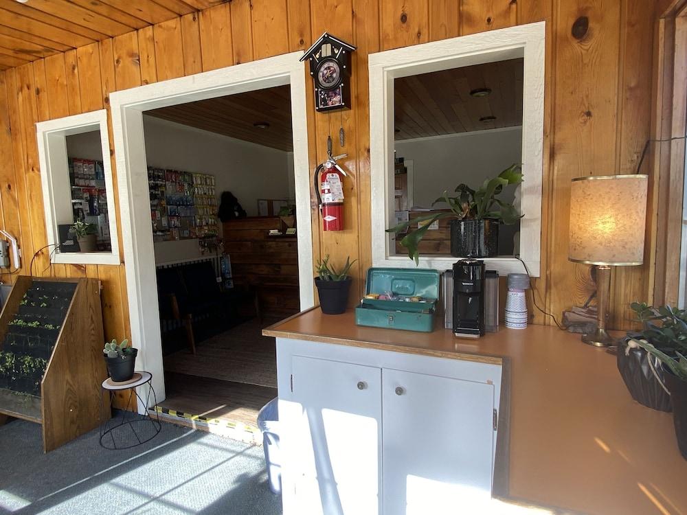Columbia Point Resort photo 72
