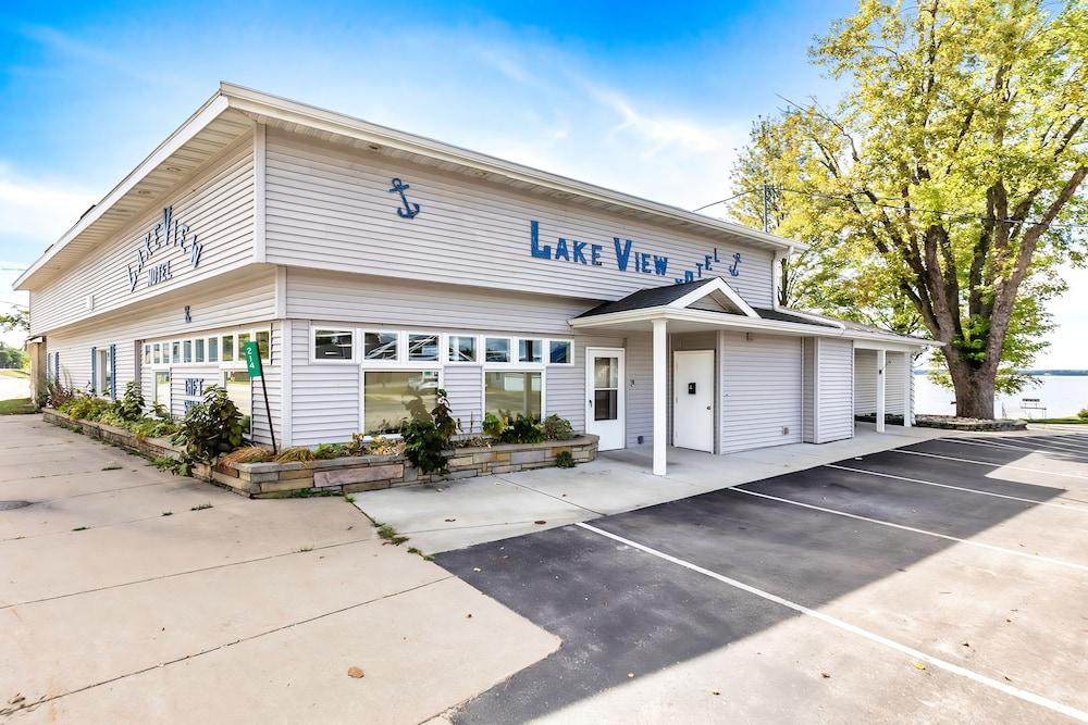 The Lakeview Motel photo 1
