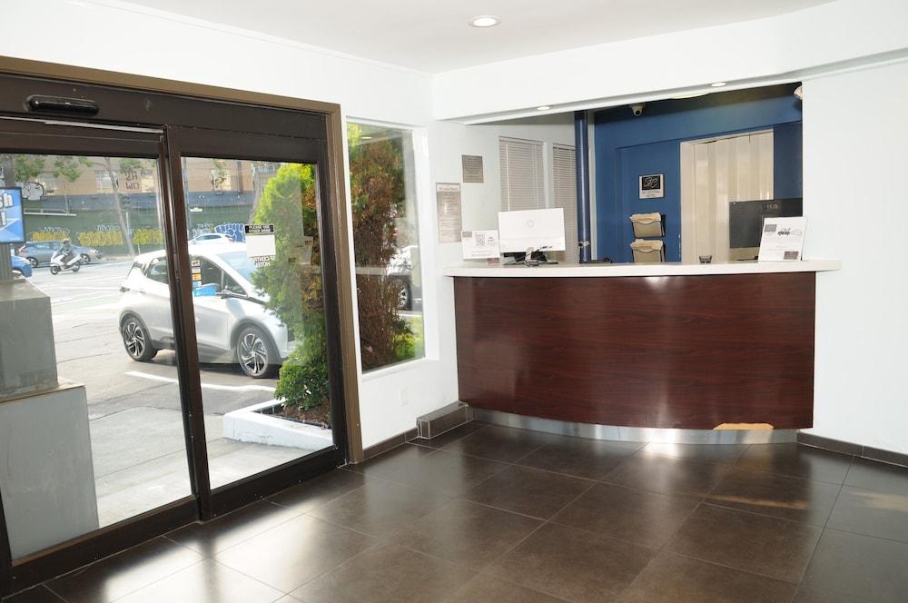 SF Central Hotel photo 2