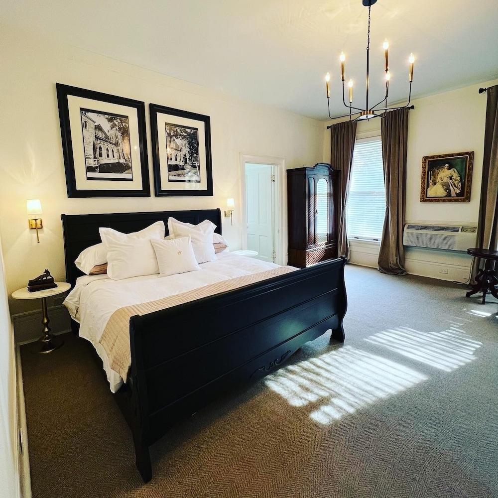 The General's Quarters Boutique Hotel photo 4