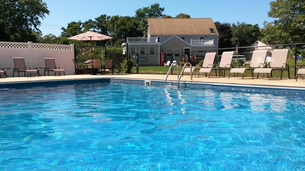 Viking Shores Motor Inn photo 16