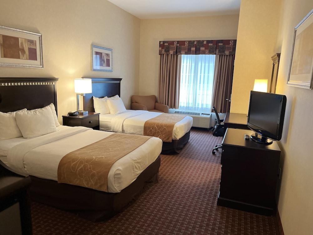 Garner Hotel Mahwah by IHG photo 35
