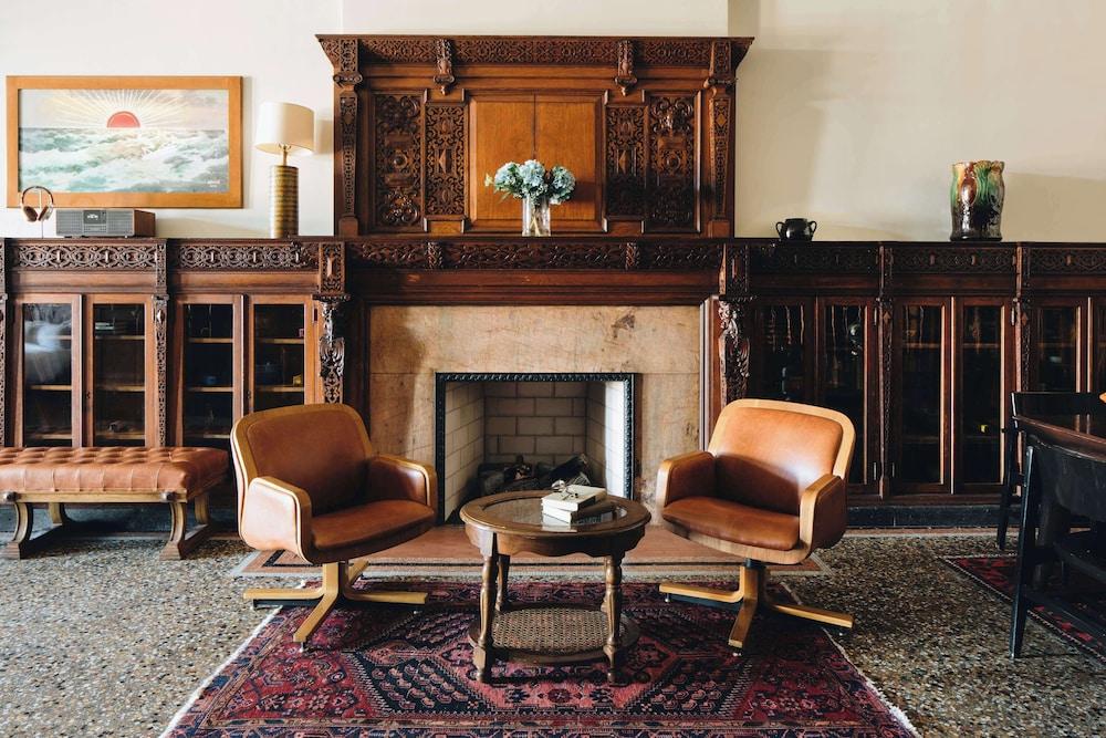 Chicago Athletic Association, a Hyatt Hotel photo 1