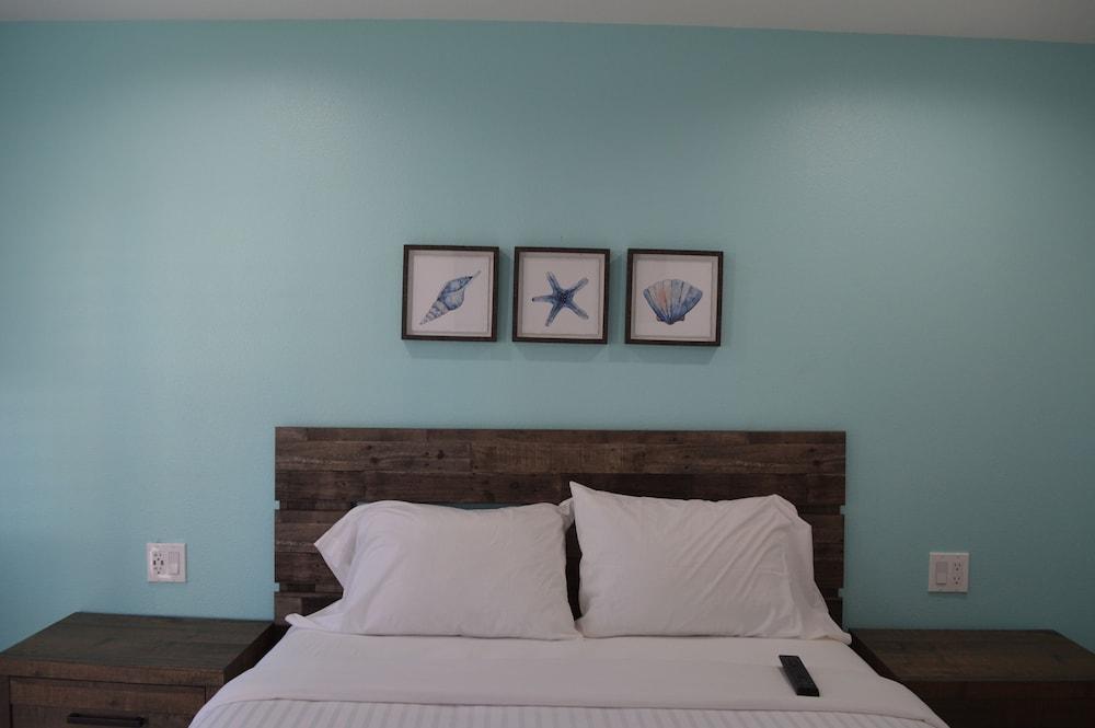 Calafia Inn photo 30