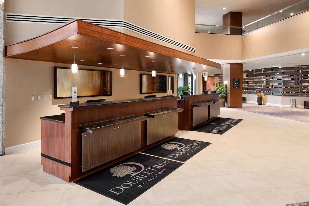 Doubletree by Hilton Somerset Hotel and Conference Center photo 5