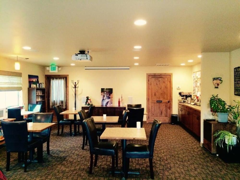Mountain View Lodge and Resort photo 25