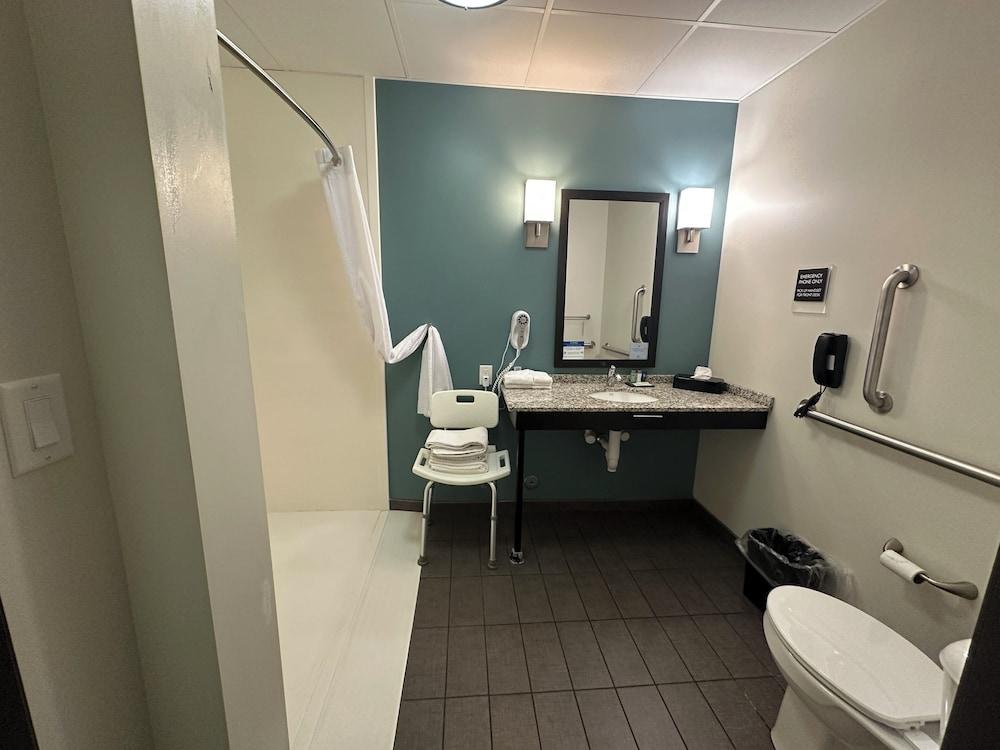 Sleep Inn & Suites Fort Dodge photo 21