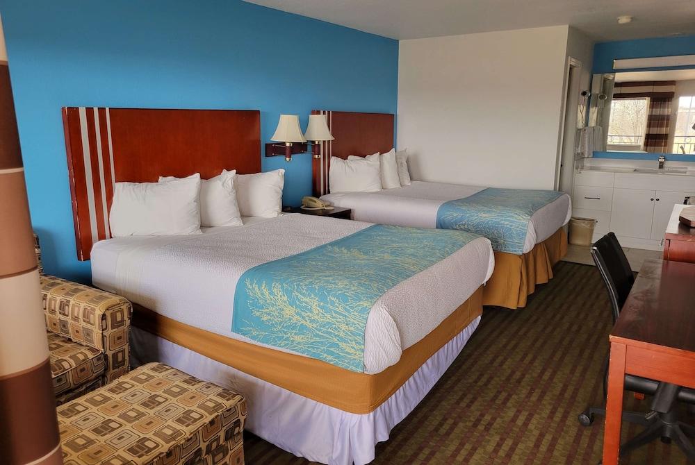 Days Inn by Wyndham Woodward OK photo 23