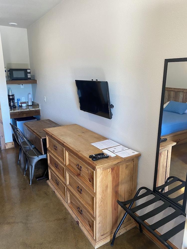 The Woods Lodging photo 14