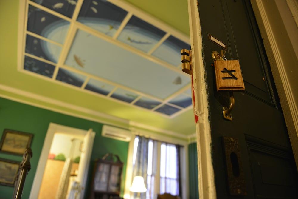 Tabard Inn photo 10
