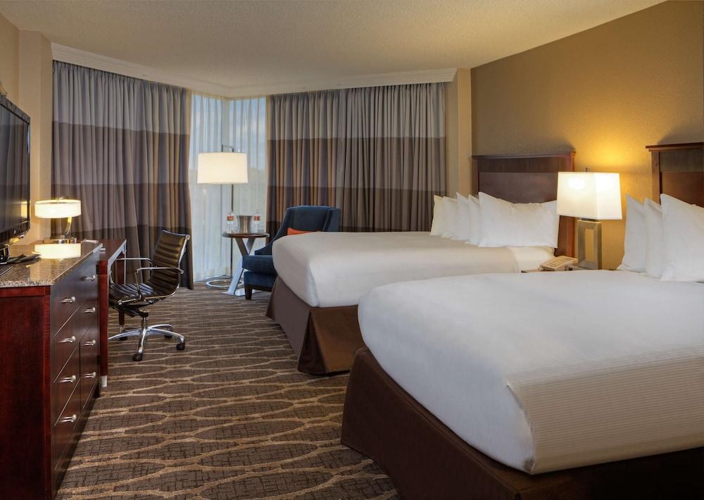Hilton Houston Westchase photo 10