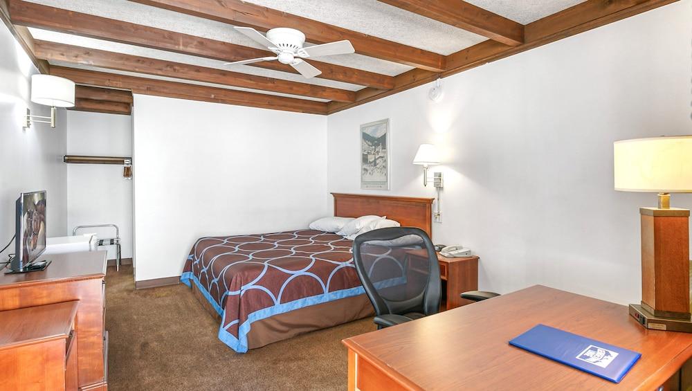 Georgetown Lodge photo 14