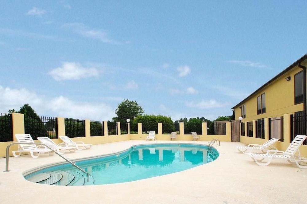 Quality Inn Mullins - Marion photo 38