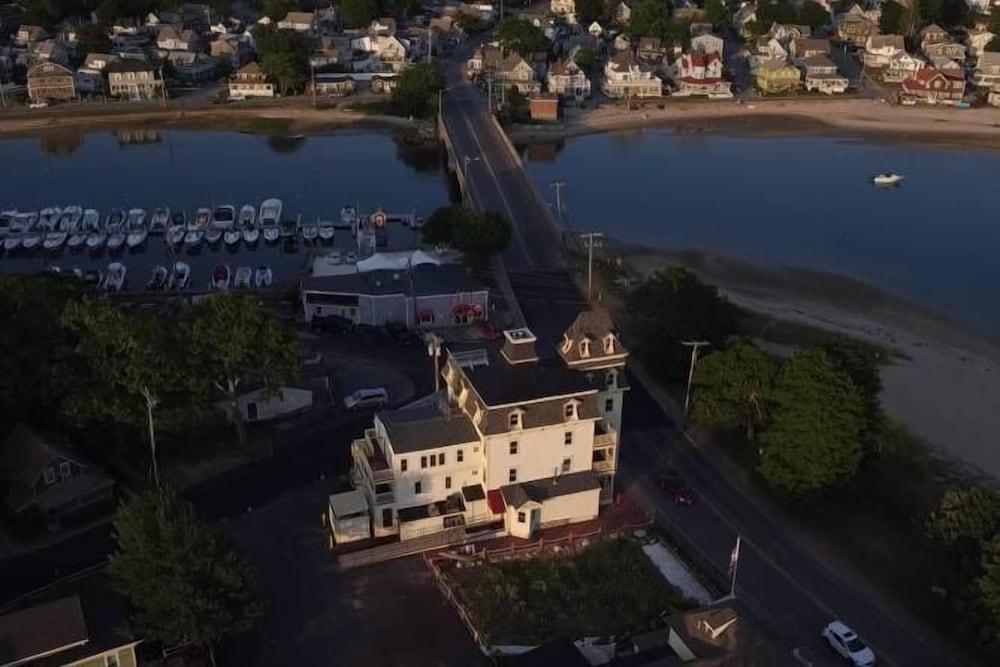The Glen Cove Hotel & Restaurant photo 51