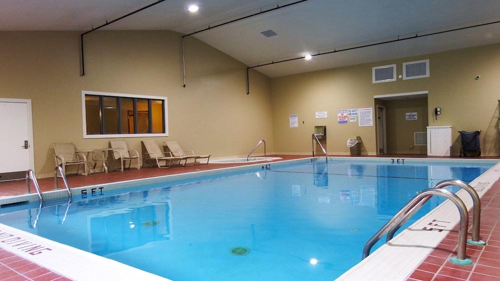 Treetops Resort photo 4