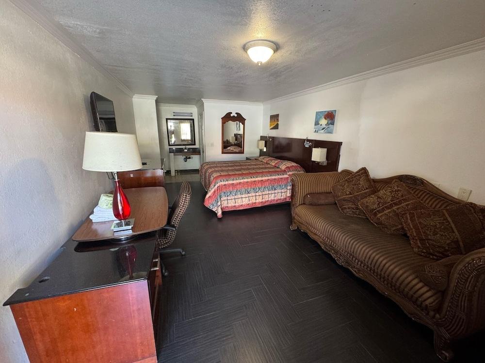 Vista Motel - Riverside photo 2