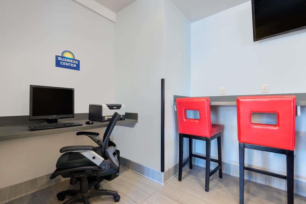 Hotel 1550 photo 17