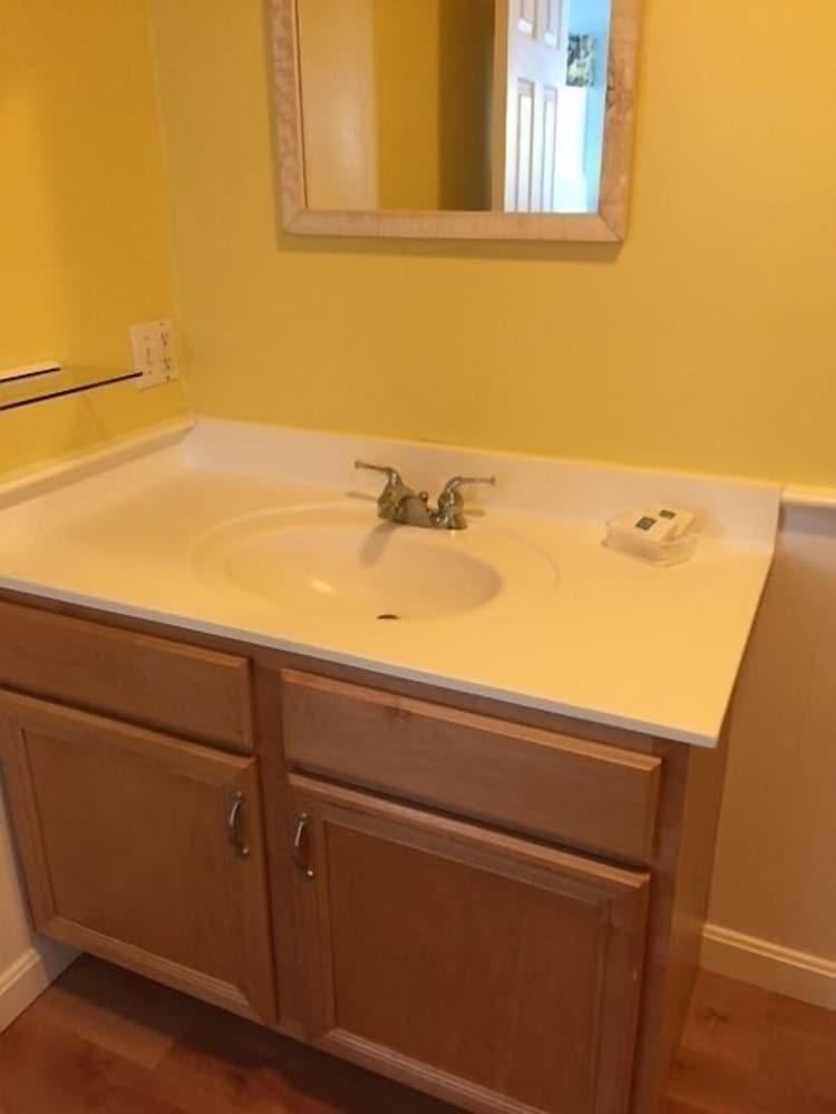 Colonial Acres Resort photo 36