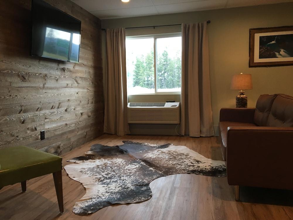 Glacier Basecamp Lodge photo 58