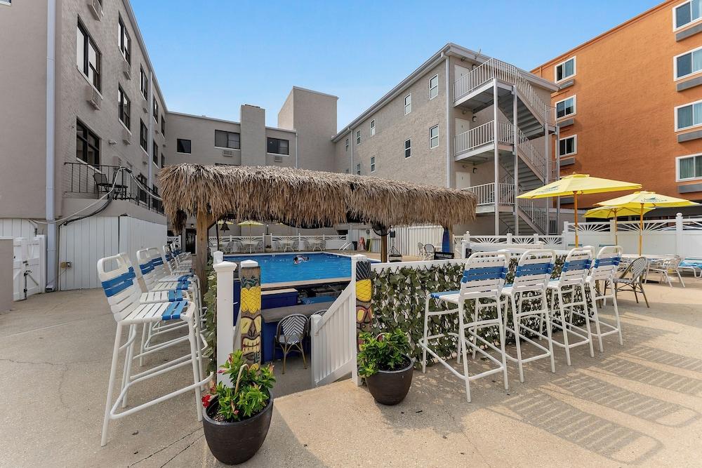 Oceanic Hotel photo 30