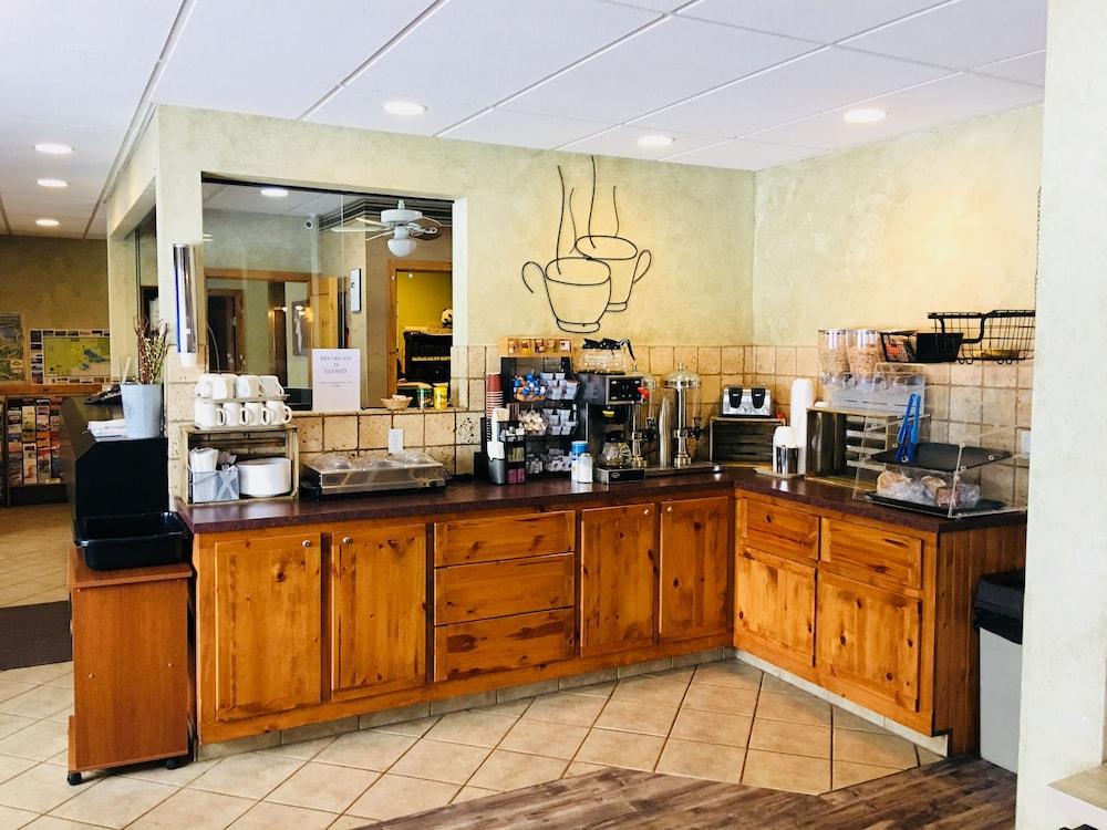 Boulder Creek Inn photo 31