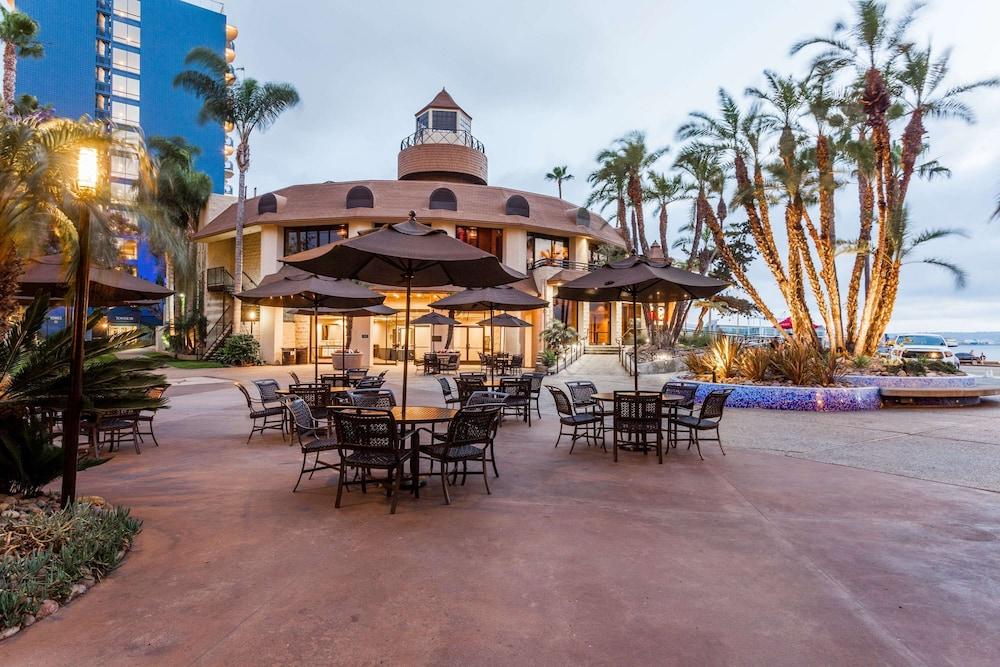 Wyndham San Diego Bayside photo 61