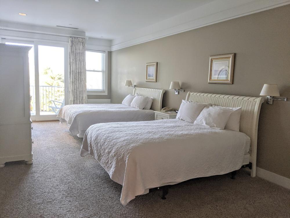 Village Suites Bay Harbor photo 57