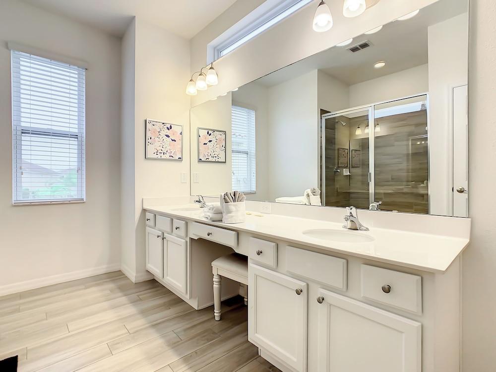 Oakwood Oasis photo 27