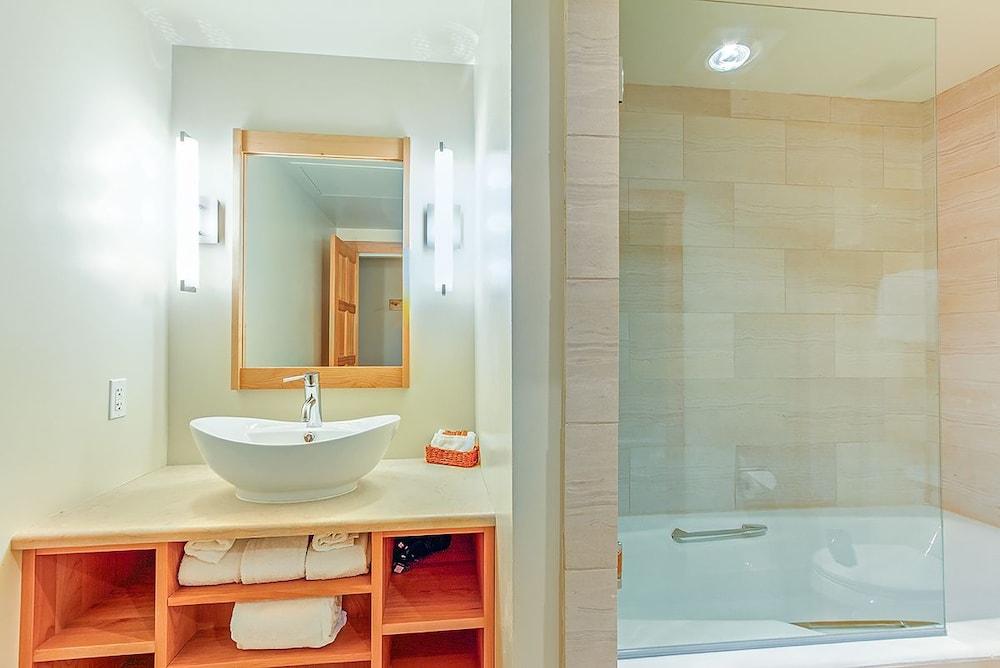 Ice House Suites and Condominiums photo 37