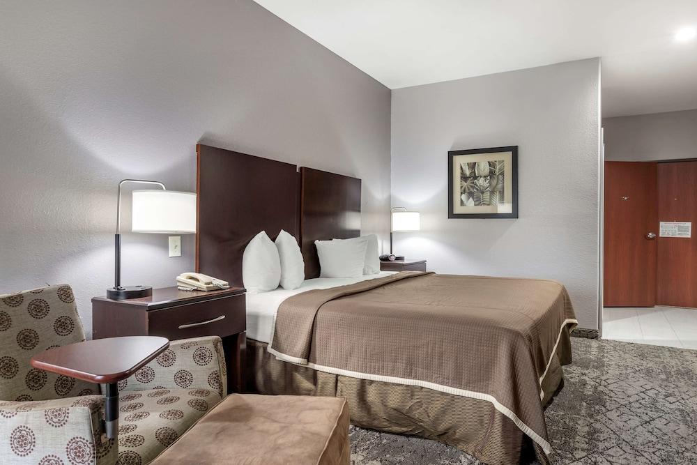 Best Western Oakdale Inn photo 18
