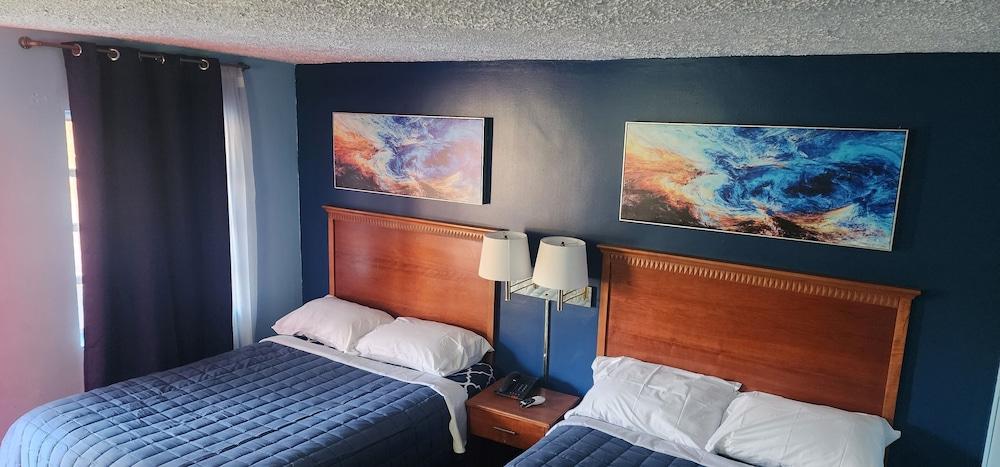 RELAX INN photo 30