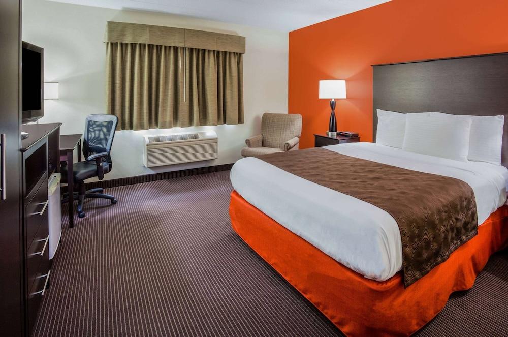 AmericInn by Wyndham Mora photo 30