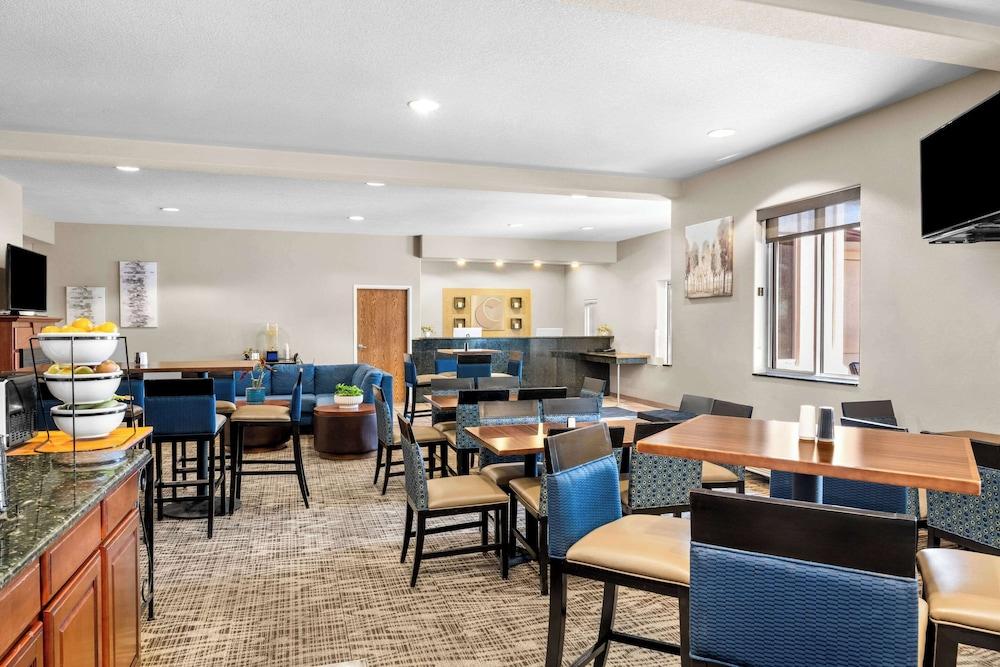 Comfort Inn & Suites Riverton photo 4