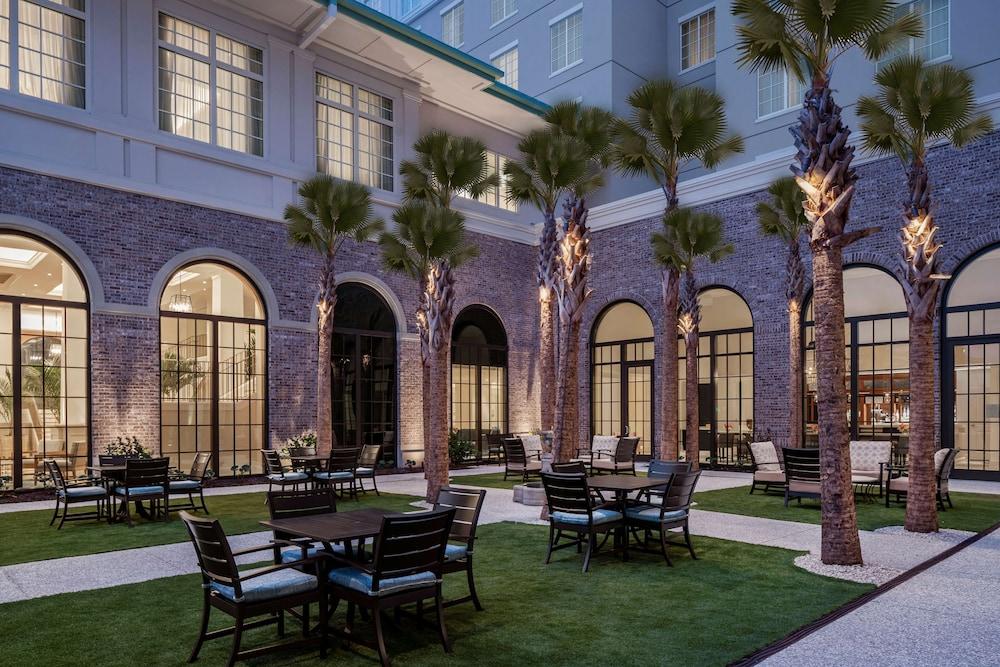 Embassy Suites by Hilton Charleston Harbor Mt. Pleasant photo 33