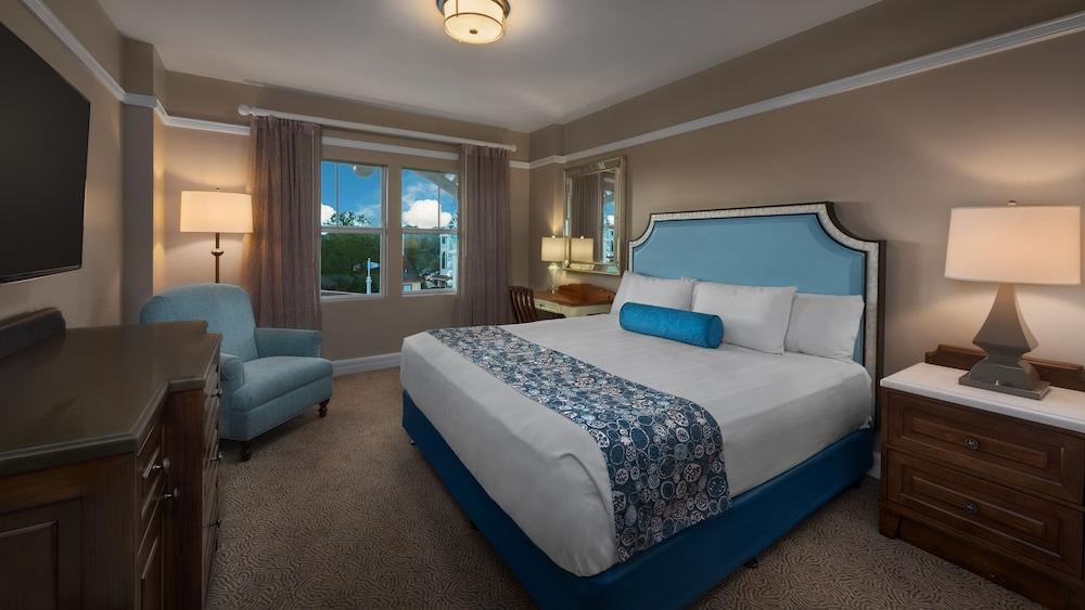 Disney's Beach Club Villas photo 29