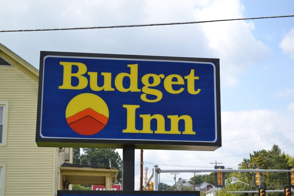 Budget Inn photo 23