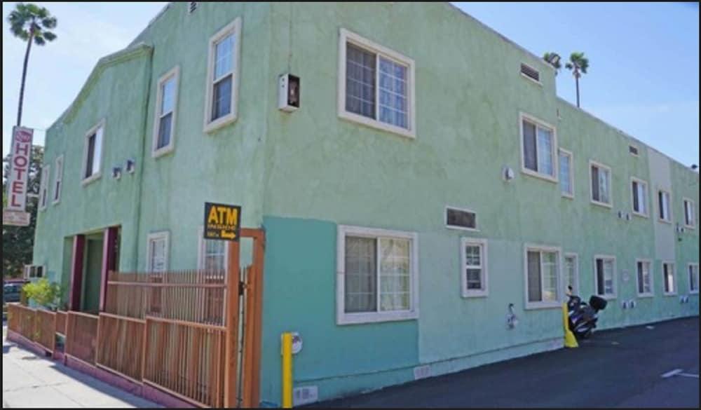 Hollywood Roxy Hotel photo 5