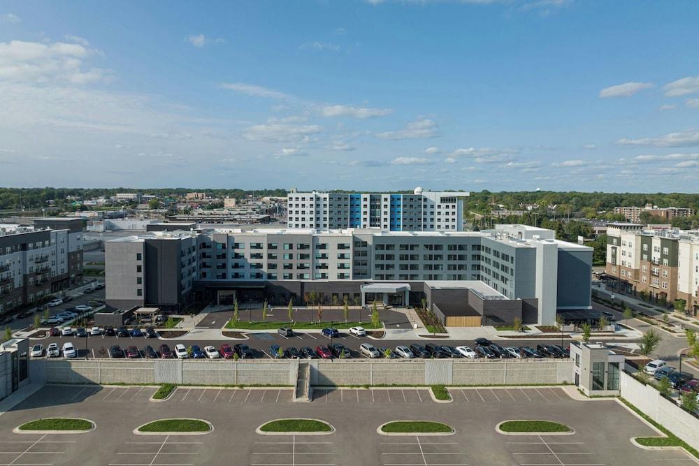 AC Hotel Lansing University Area photo 40