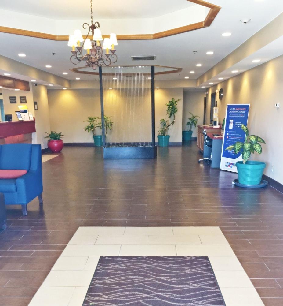 Comfort Inn & Suites Klamath Falls photo 55