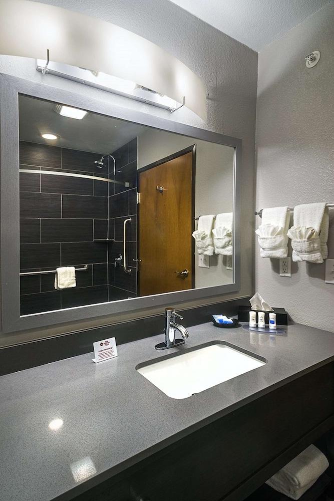 Best Western Plus Lampasas Inn & Suites photo 17