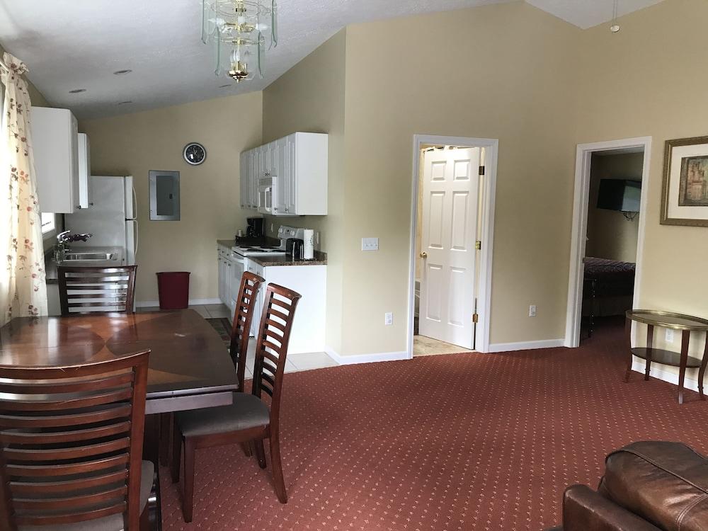 Exit 5 Resort & Condominium photo 54
